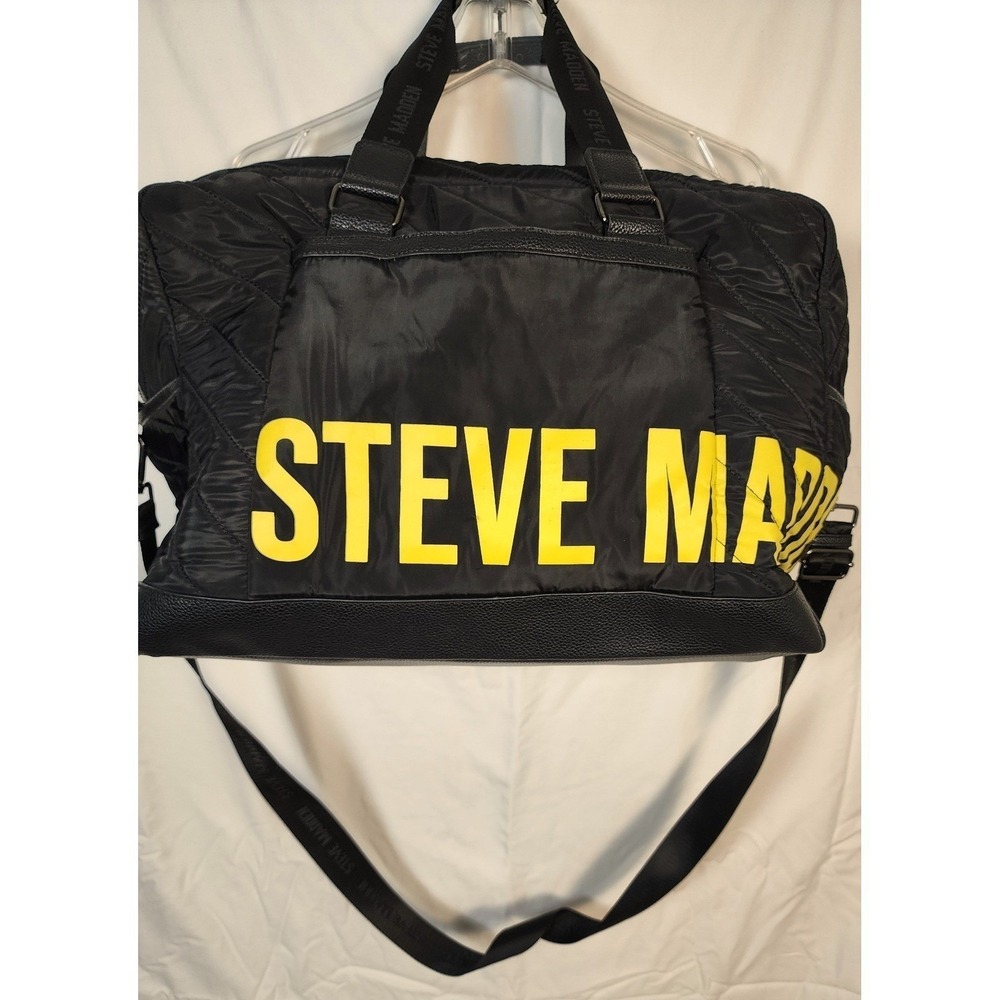 Steve Madden Black Quilted Nylon Duffle Weekender Bag Yellow‎ Logo Graphic Mens